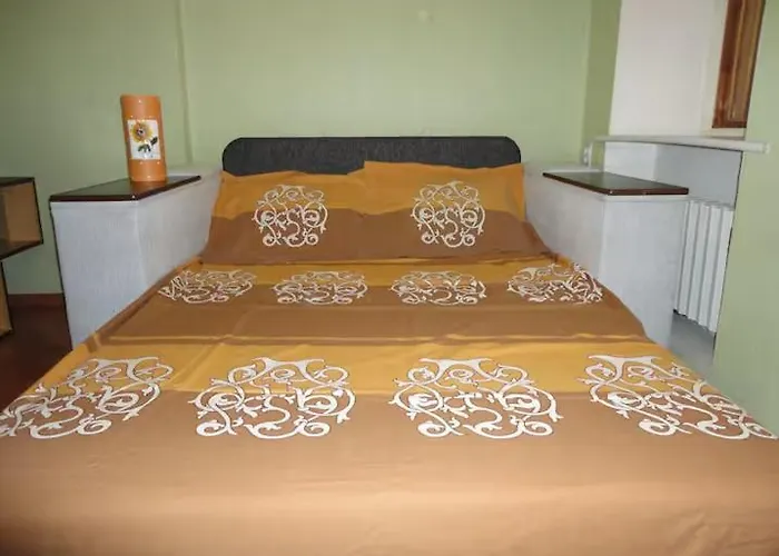 маленькие квартиры в центре на малой арнаутской *