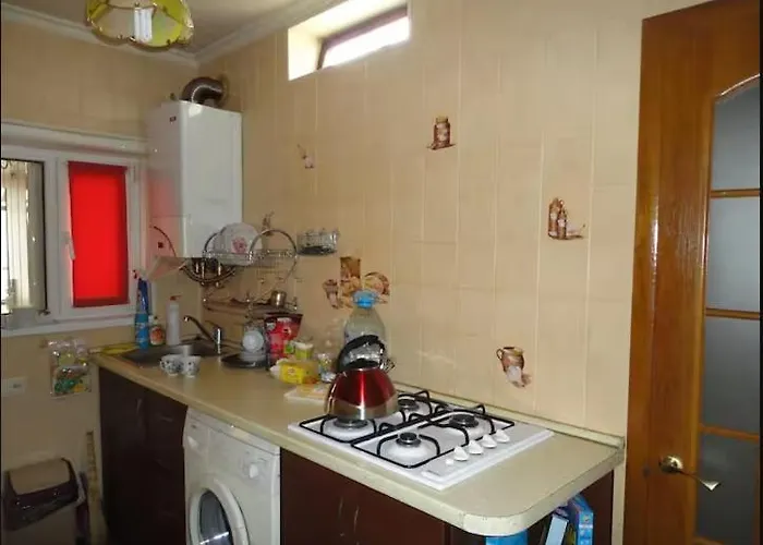 маленькие квартиры в центре на малой арнаутской Apartman *